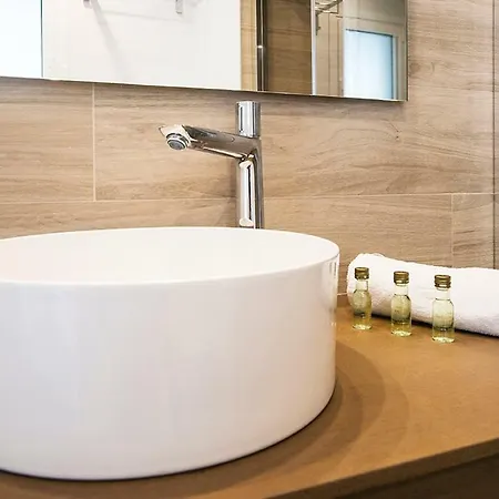Boutique Ocean Terrace Luxury - Sshousing *